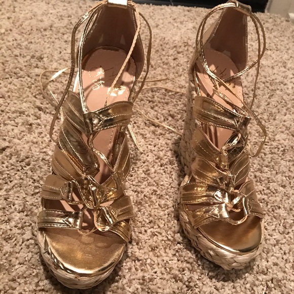 COLIN STUART Wedge shoes, ankle strap gold laces - Picture 2 of 11